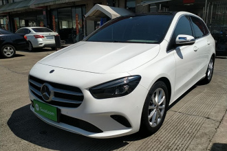 奔驰B级 2020款 B 200 时尚型
