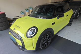 MINI 2023款 改款 2.0T COOPER S 艺术家