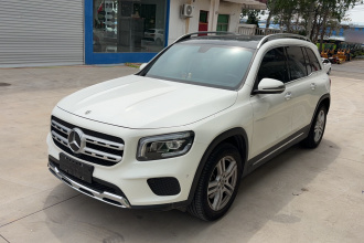 奔驰GLB 2022款 GLB 220 动感型