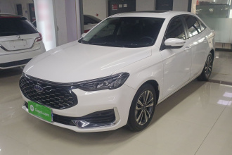 福特 福睿斯 2021款 1.5L 自动钻石版