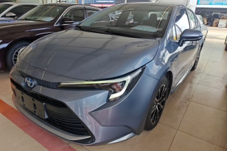 丰田 雷凌 2023款 智能电混双擎 1.8L 豪华版