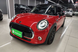 MINI 2021款 1.5T COOPER 经典派 五门版