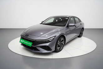 现代 伊兰特 2022款 1.5L CVT LUX尊贵版