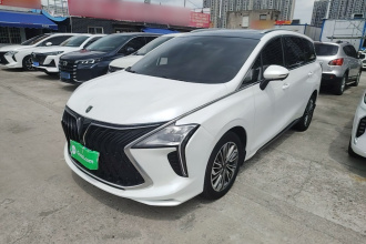 东风风行 风行游艇 2023款 1.5T DCT逐浪版