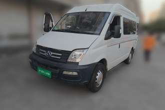上汽大通MAXUS 新途V80 2019款 2.5T经典款6挡手动傲运通短轴中顶5/6座
