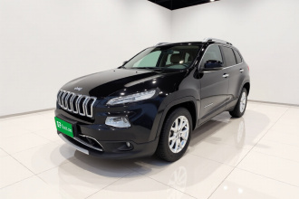 Jeep 自由光 2017款 2.0L 优越版