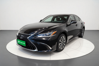 雷克萨斯ES 2022款 200 卓越版