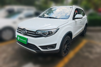 一汽 森雅R7 2018款 R7C 1.6L 手动豪华型