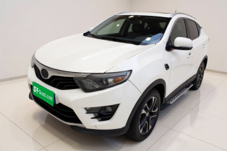 东南DX7 2017款 1.5T 手动凯旋版