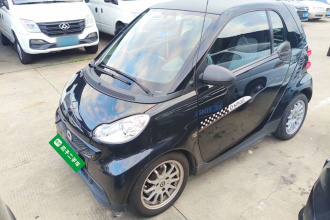 smart fortwo 2012款 1.0 MHD 硬顶标准版