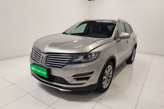 林肯MKC 2018款 2.0T 两驱尊雅版