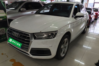 奥迪Q5L 2018款 40 TFSI 荣享进取型 国VI