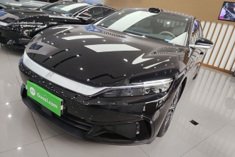 比亚迪 汉 2025款 DM-i 智驾版 125KM激光雷达旗舰型