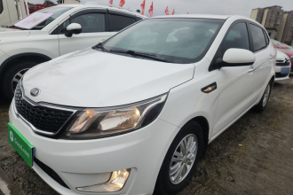 起亚K2 2012款 两厢 1.4L MT 炫酷纪念版