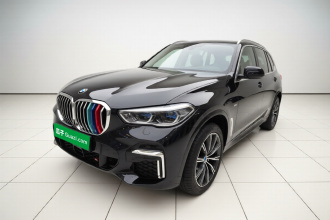宝马X5 2022款 改款 xDrive 30Li 尊享型M运动套装