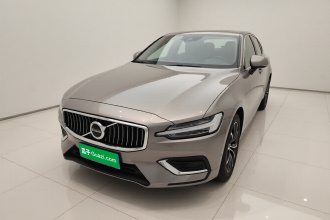 沃尔沃S60 2020款 T4 智逸豪华版