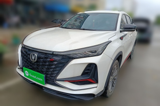 长安CS75 PLUS 2022款 1.5T 自动尊贵型