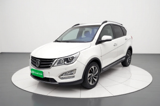 宝骏560 2016款 1.8L 手动豪华型