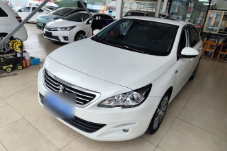 标致408 2015款 1.2T 自动豪华版