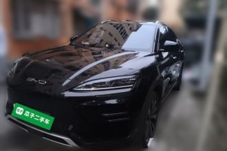 比亚迪 宋PLUS新能源 2023款 冠军版 EV 520KM 尊贵型