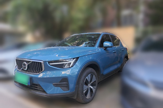 沃尔沃XC40 2023款 B3 智远豪华版