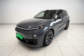 理想汽车 理想L8 2025款 Ultra 智能焕新版