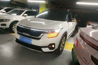 起亚 KX3傲跑 2021款 1.5L CVT潮流版