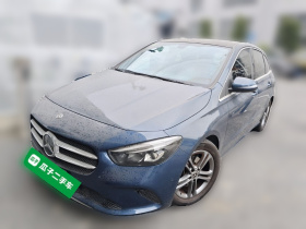 奔驰B级 2020款 B 200 动感型