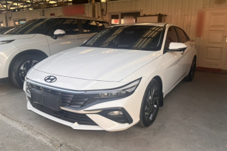 现代 伊兰特 2023款 1.5L CVT GLX精英版