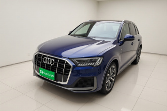 奥迪Q7 2020款 55 TFSI quattro S line运动型