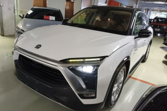 蔚来ES8 2018款 355KM 基准版 六座版