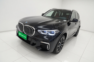 宝马X5 2022款 xDrive 40Li 尊享型M运动套装