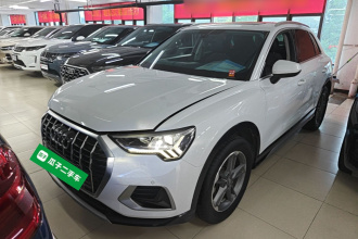 奥迪Q3 2021款 35 TFSI 进取致雅型