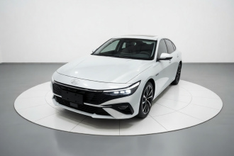 现代 伊兰特 2023款 1.5L CVT GLX精英版