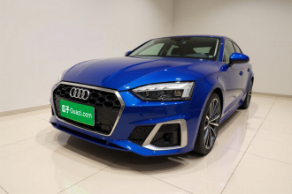 奥迪A5 2023款 Sportback 40 TFSI quattro 豪华动感型