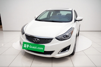 现代 朗动 2016款 1.6L 手动尊贵型