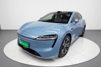 鸿蒙智行 智界R7 2024款 纯电 802km Max