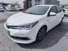 丰田 卡罗拉双擎E+ 2019款 1.8L E-CVT领先版
