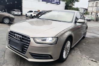 奥迪A4L 2016款 35 TFSI 典藏版 自动标准型