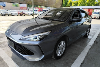 荣威i5 2023款 1.5L CVT豪华版