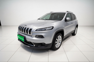 Jeep 自由光 2016款 2.4L 优越版