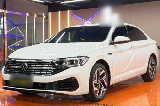 大众 速腾 2025款 300TSI DSG超越版