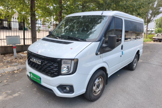 江铃福顺 2025款 2.0T  6MT柴油短轴低顶商运型多功能乘用车5/6座对开尾门