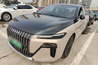 荣威M7 DMH 2025款 160km臻享版