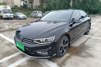 大众 迈腾 2023款 200万辆纪念版 330TSI DSG领先型
