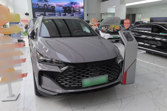 比亚迪 唐新能源 2025款 智驾版 DM-i 175KM 尊荣型