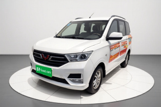 五菱汽车 五菱宏光 2018款 1.5L S标准型L2B