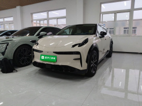 极氪X 2025款 五座四驱运动版