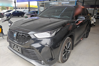 丰田 皇冠陆放 2023款 2.5L HEV四驱豪华版