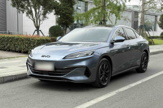 比亚迪 海豹06新能源 2024款 DM-i 120KM尊荣型
